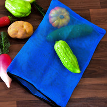 Food storage bag with zipper for vegetables and fruits