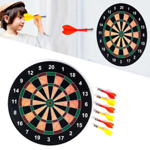 Magnetic score dartboard set, perfect for portable gaming